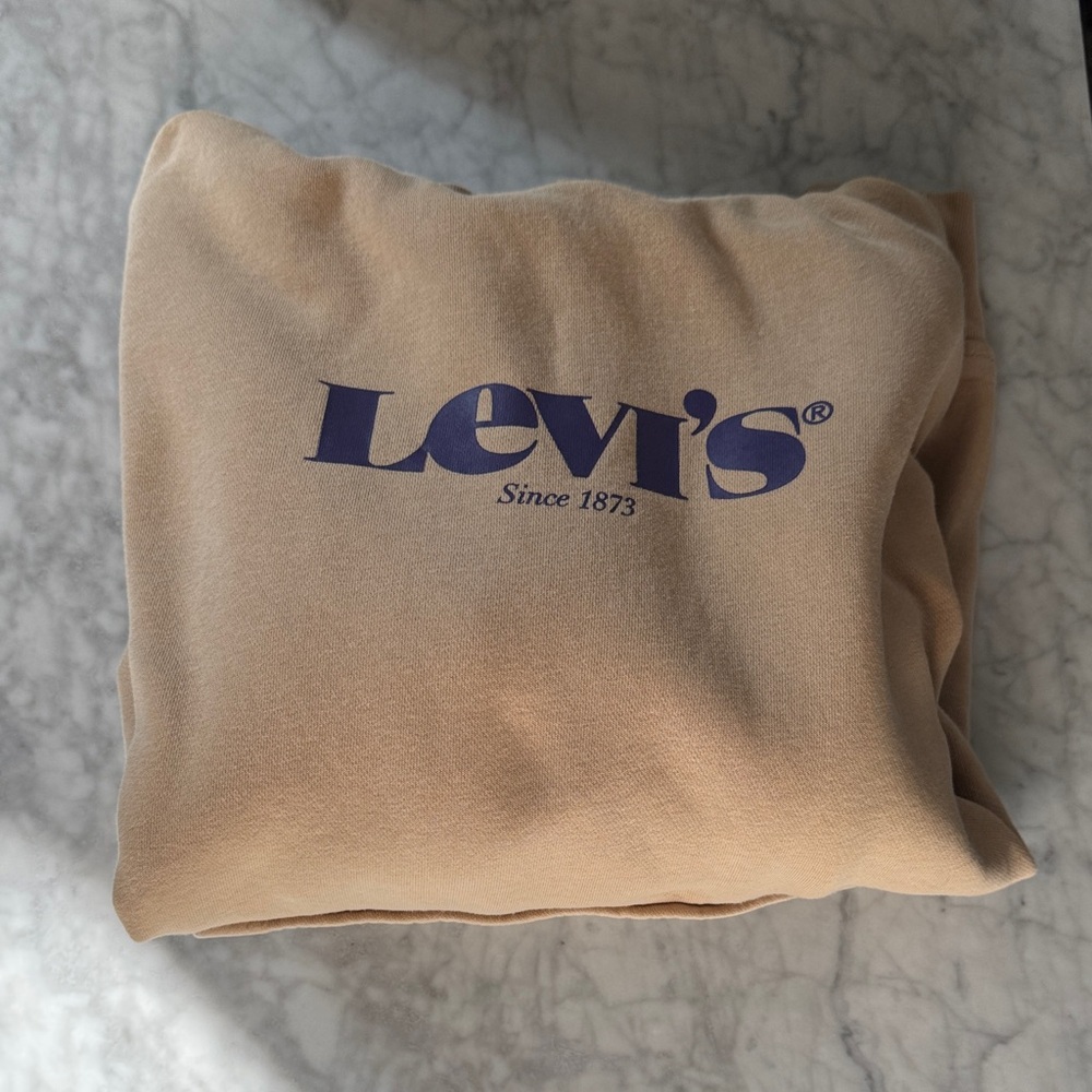 Levi's Beige/yellowish Sweatshirt hoodie size small